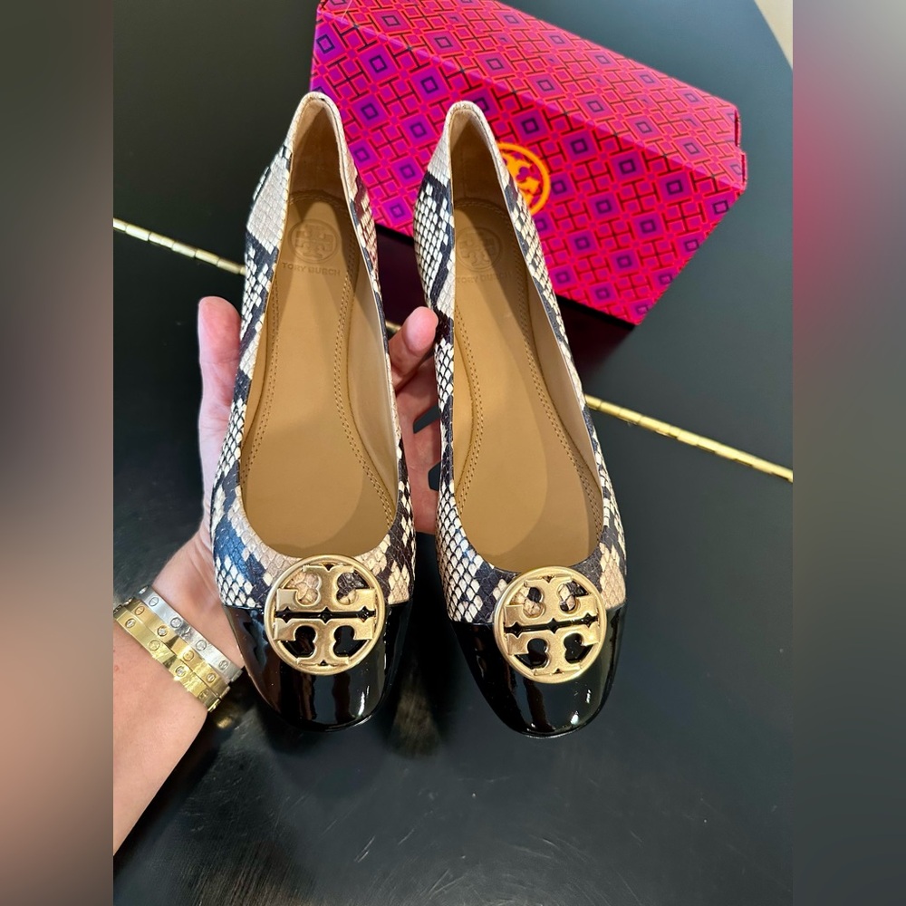 TORY BURCH AUTHENTIC LUXURY CLASSIC PREPPY ICONIC CHELSEA CAP TOE BALLET SHOES - Picture 12 of 17